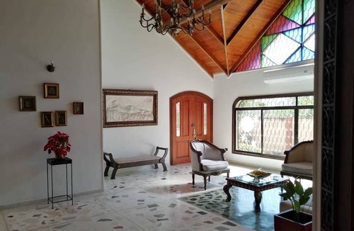 Sur Oriente Villa | Villas San Sebastian