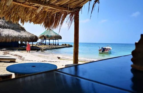 Isla Mucura Hotel | Dahlandia