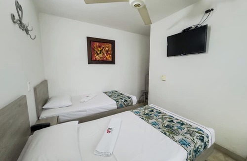 Itagui Hotel | Hotel Macedonia Plaza Medellin