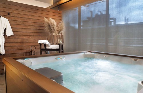 Chico Hotel | Salvio Parque 93 Bogota, Curio Collection by Hilton