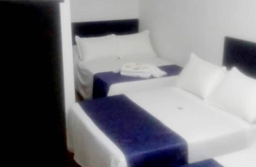 Barrios Unidos Hotel | Hotel Casa Guillermo