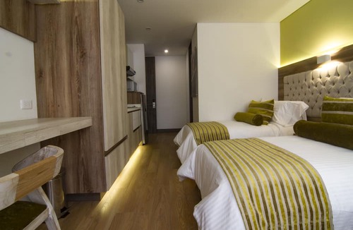 Quinta Paredes Apartment | De Película Apartasuites