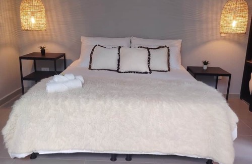 Rionegro House | apartasuite con vista al bosque