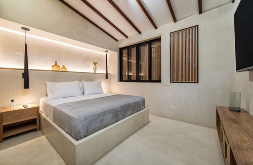La Florida House | Casa Provenza 34 6BR With Private Pool