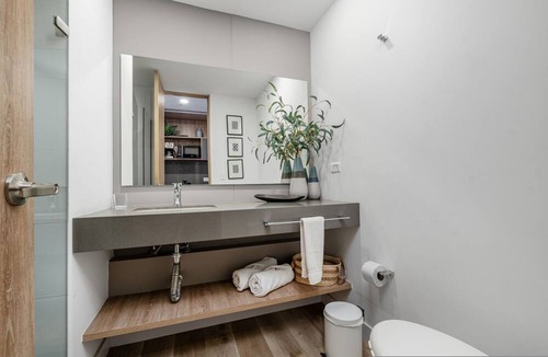 La Aguacatala Apartment | Go Living Suites - 904