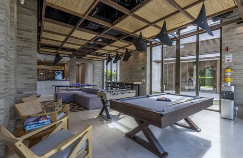 Porto Nao Villa | Coastal Villa w Dock Access Pools