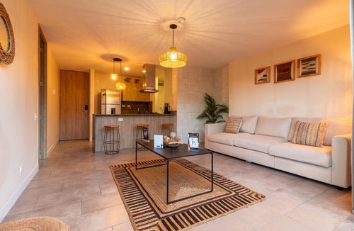 La Aguacatala Apartment | Go Living Suites - 706