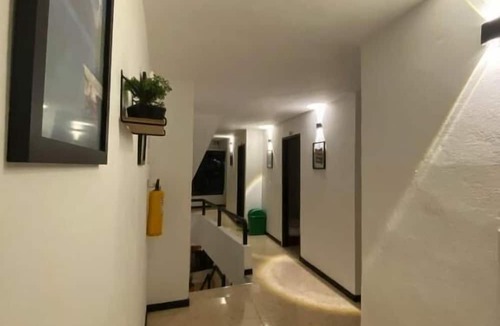 Santa Barbara Hotel | Hotel Galería Plaza