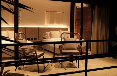 Andean Natural Region Hotel | Isla Clara Hotel