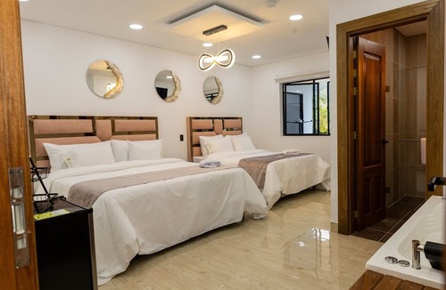 El Penol Hotel | Ecohotel Dubai Del Oriente