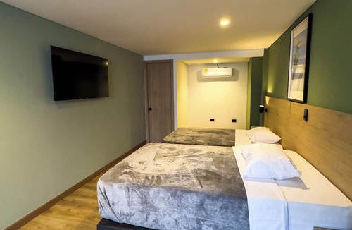 La America Hotel | Habitat Ochentayuno