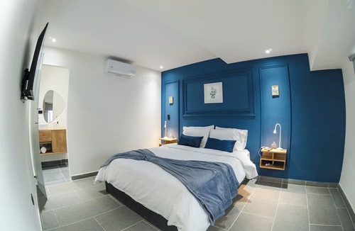 La Florida Hotel | Fresco Provenza Living - Musical lifestyle