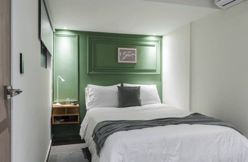 La Florida Hotel | Fresco Provenza Living - Musical lifestyle