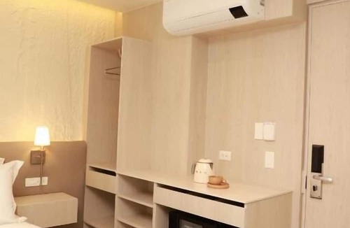 Belen Bed & Breakfast | VPV SUITES & CASINO