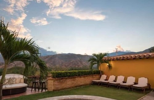 Santa Fe de Antioquia Hotel | HOTEL COLONIAL NUEVA GRANADA