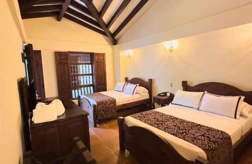 Santa Fe de Antioquia Hotel | HOTEL COLONIAL NUEVA GRANADA