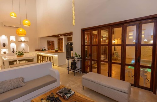 Pie del Cerro House | Casa Bali Castillo View Private Pool & R