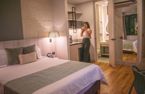 Laureles Hotel | Hotel Ryo 74B Suites by Growing Group