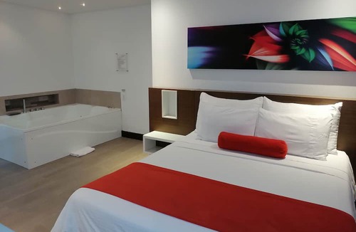 Astorga Hotel | Loyds Hotel