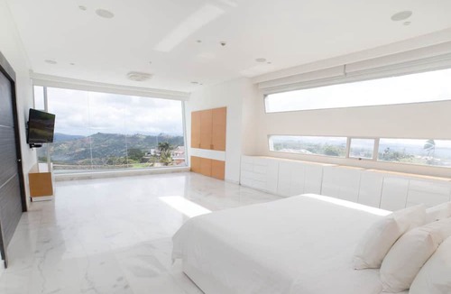 Piedecuesta Hotel | Punta Diamante Premium Hotel