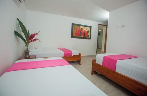 Capurgana Hotel | Hotel Casa Blanca Capurgana