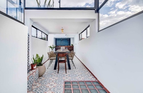 La Candelaria Apartment | Chic 4BR Getaway in Vibrant La Candelaria
