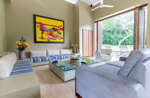 Anapoima House | Yeguas Y64 by Wynwood House
