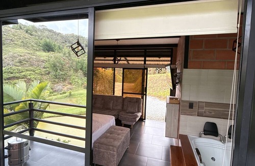 Marinilla Hotel | Suites del Lago