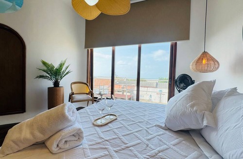 Centro Apartment | Luxury Home at Ciudad Amurallada