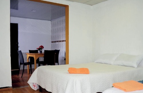 San Antonio Hostel | casa hostal ave maria san antonio cali