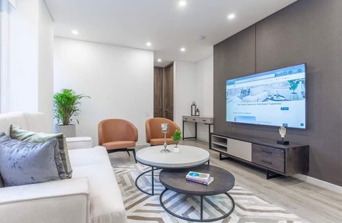 Usaquen Apartment | Designer 2BR in Usaqu n