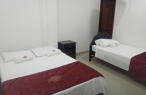 Santa Cruz de Mompox Hotel | Hotel Santa Bárbara Mompox