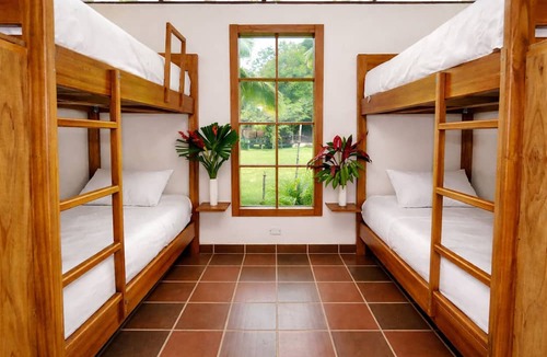El Valle Hostel | Pacific Waves Hostel & Surf