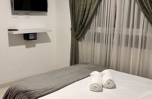 Cali Hotel | Casa Alom