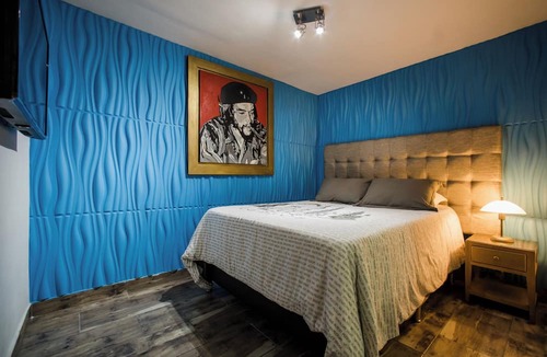 El Poblado Villa | Park Lleras 11br Pool Jacuzzi