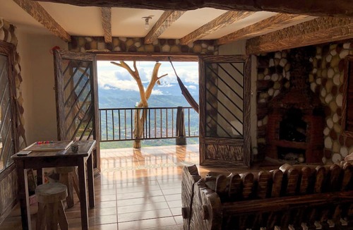 Cocorna Cabin | Cabaña Colibrí By Hotelix
