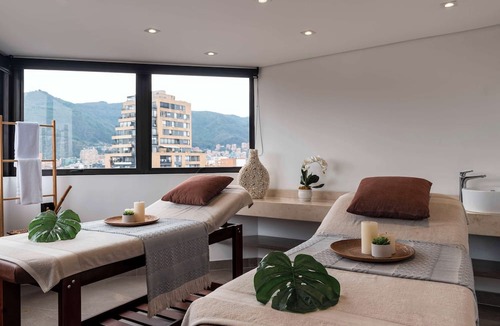 Chico Norte III Hotel | Doubletree By Hilton Bogota Calle 100,Co