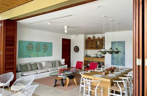Anapoima House | Yeguas 102 by Wynwood House