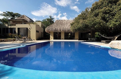 Anapoima Cottage | Yeguas Y01 by Wynwood House