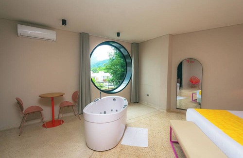 Sopetran Hotel | Del Tropico Hotel