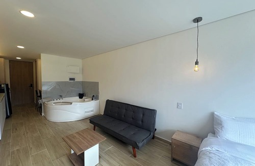 Chia Apartment | Apto con Jacuzzi Privado y vista verde