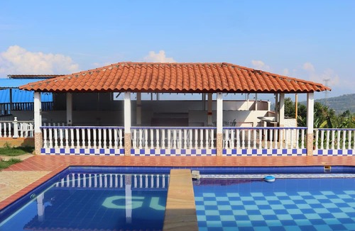 Socorro House | FINCA VACACIONAL GUANANI
