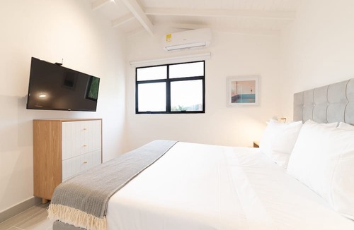 Los Naranjos Apartment | w Cozy Loft With Fantastic View in El Poblado