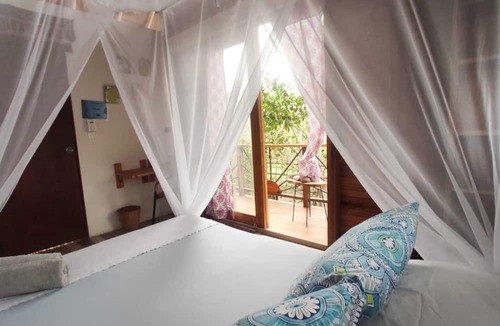 Palomino House | Tribbela