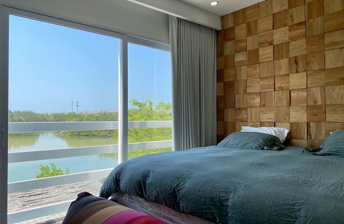 Zona Norte House | Hermosa Casa Con piscina Karibana Ctg