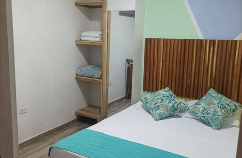 Manga Hostel | Hostal Catalleya