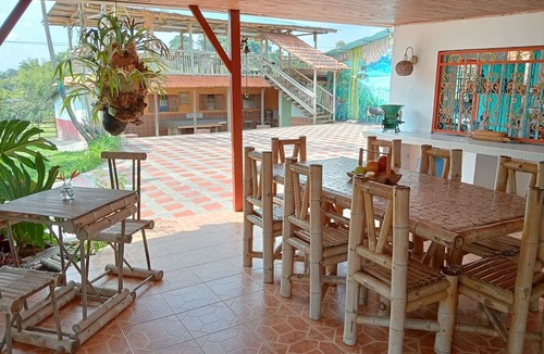 Filandia House | Rancho Ventura