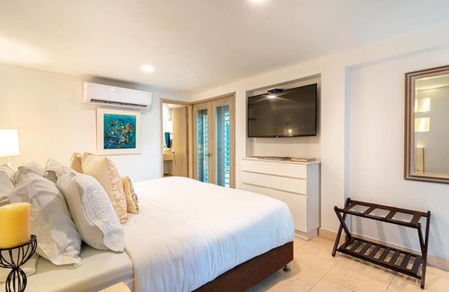 Cartagena Walled City House | Casa Bovedas - Private Pool - 3 Bedroom