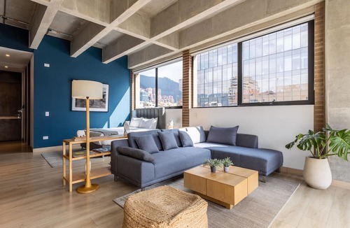 Chico Reservado Apartment | w Classy Loft in Parque 93