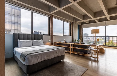 Chico Reservado Apartment | w Classy Loft in Parque 93
